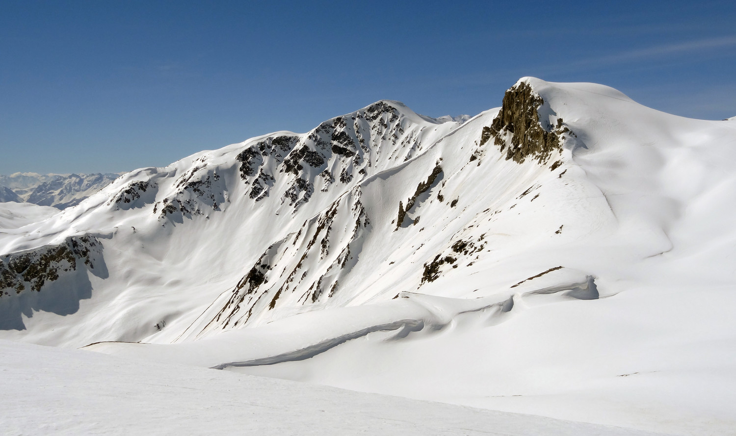 Il MOnte Breva ed il Monte Grone dal Passo Federia