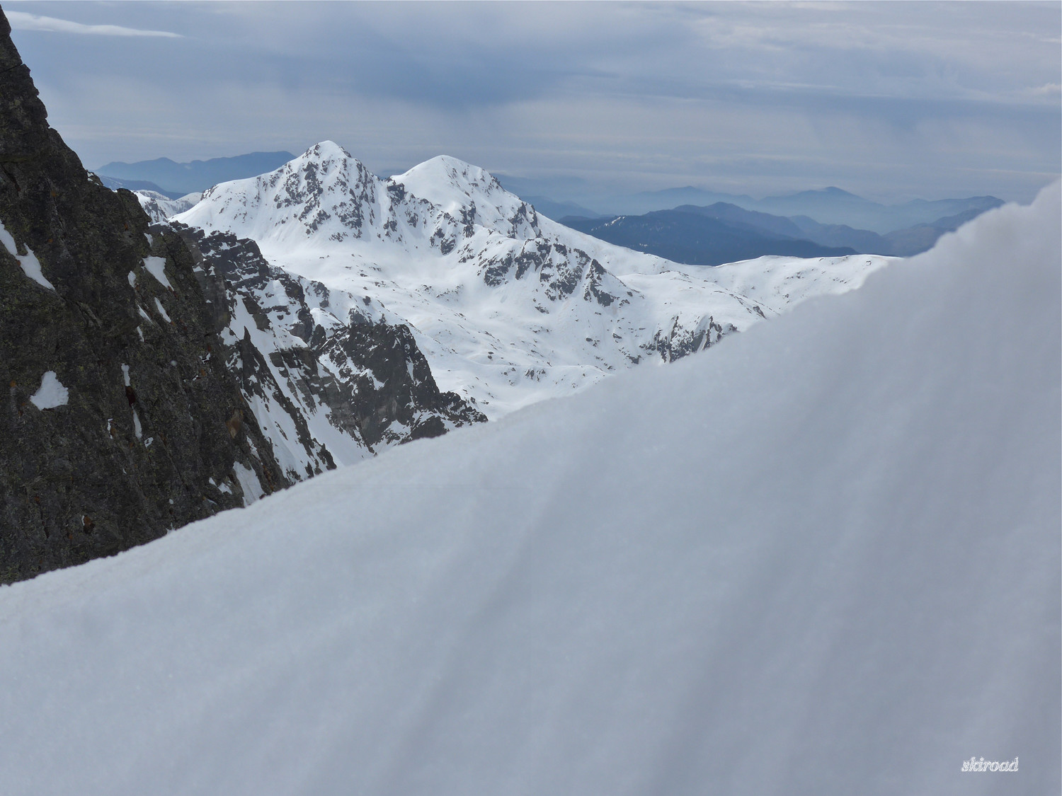 Cimes du Diable et Capelet Sup. en montant sur la crête.