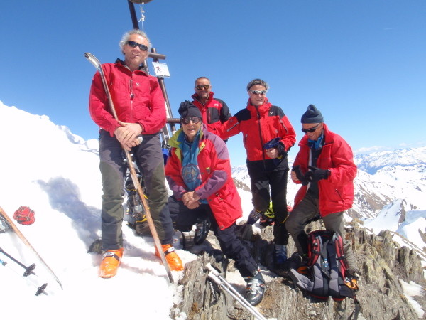 Foto di gruppo sulla cima