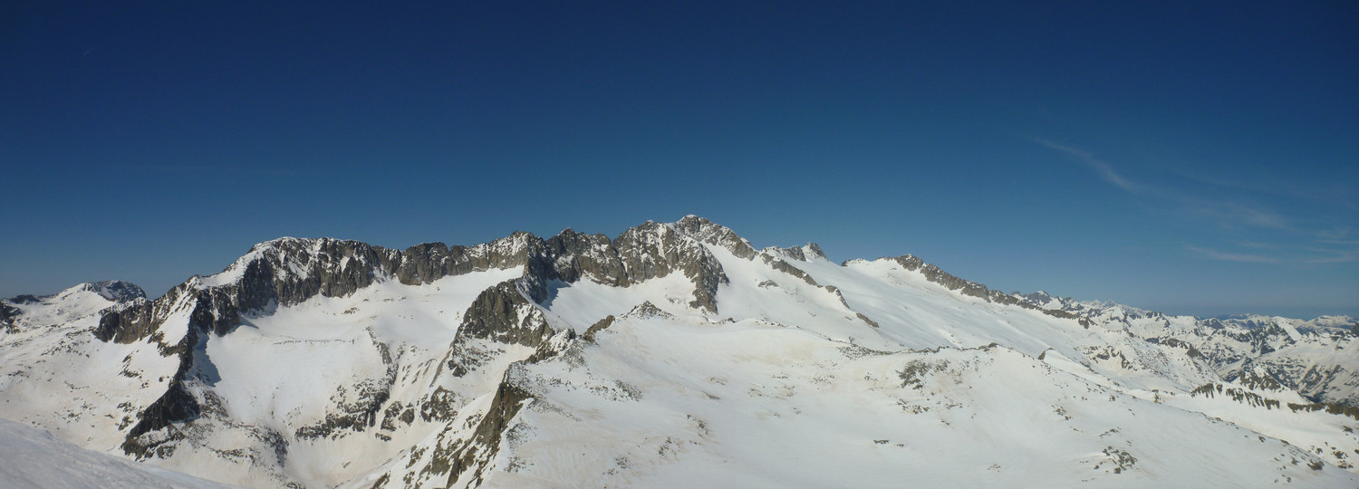 Panorama Massif Aneto-Maladeta