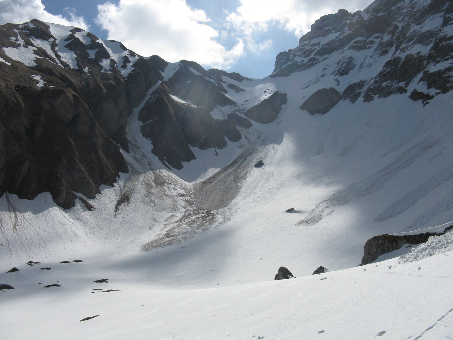 vue d'ensemble du mur de sortie de la combe