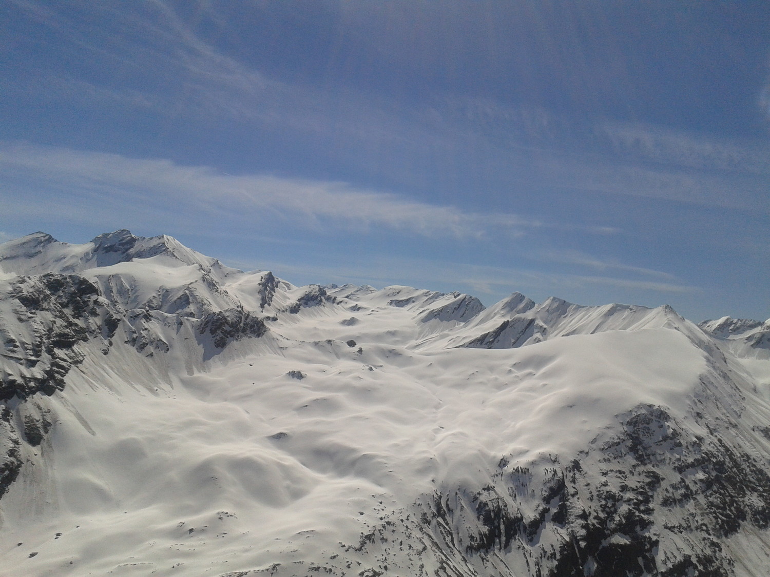 Beaucoup de neige coté Aiguillette - Bataillence