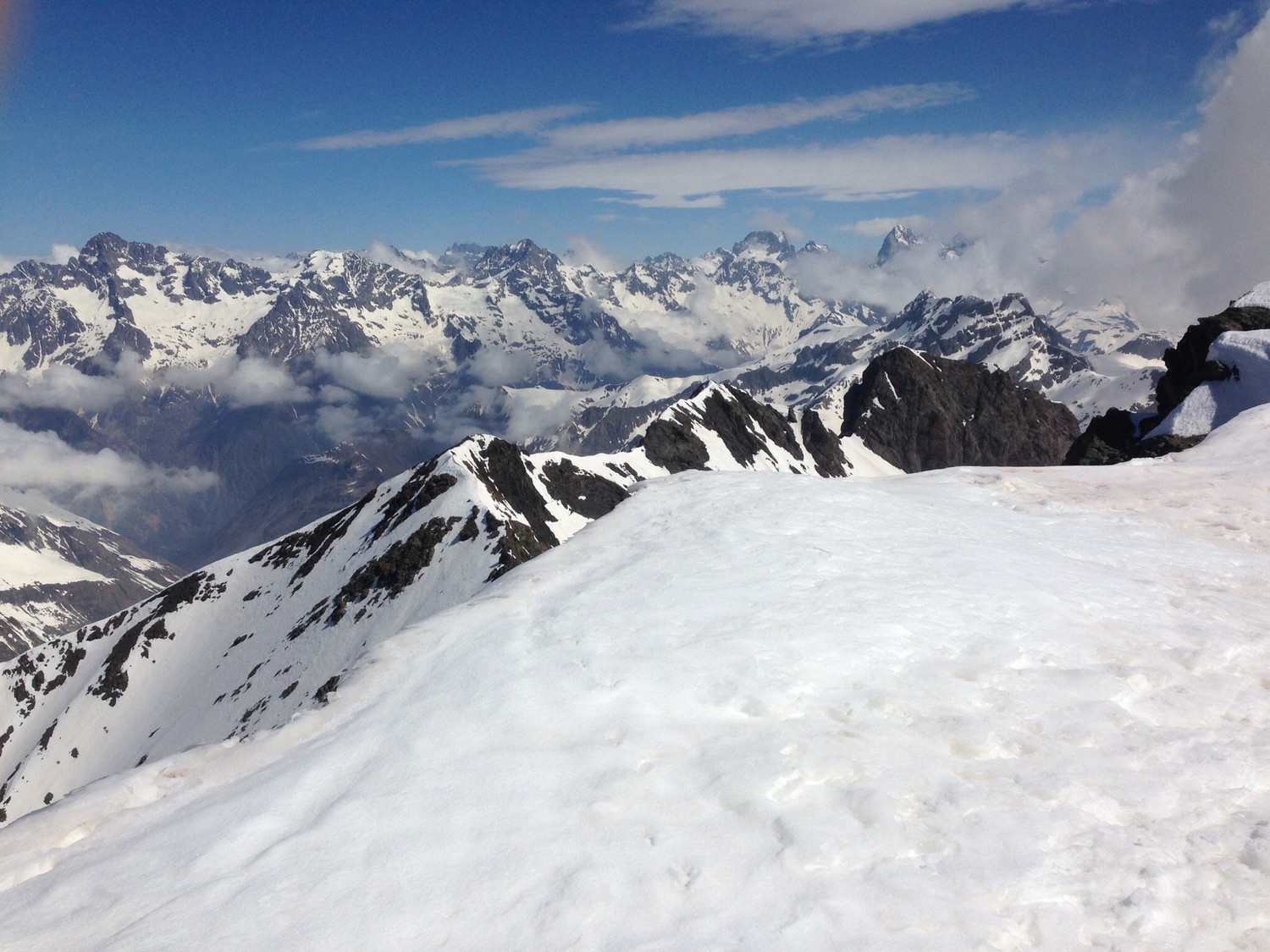 Le massif des Ecrins vu du sommet du Vieux Chaillol