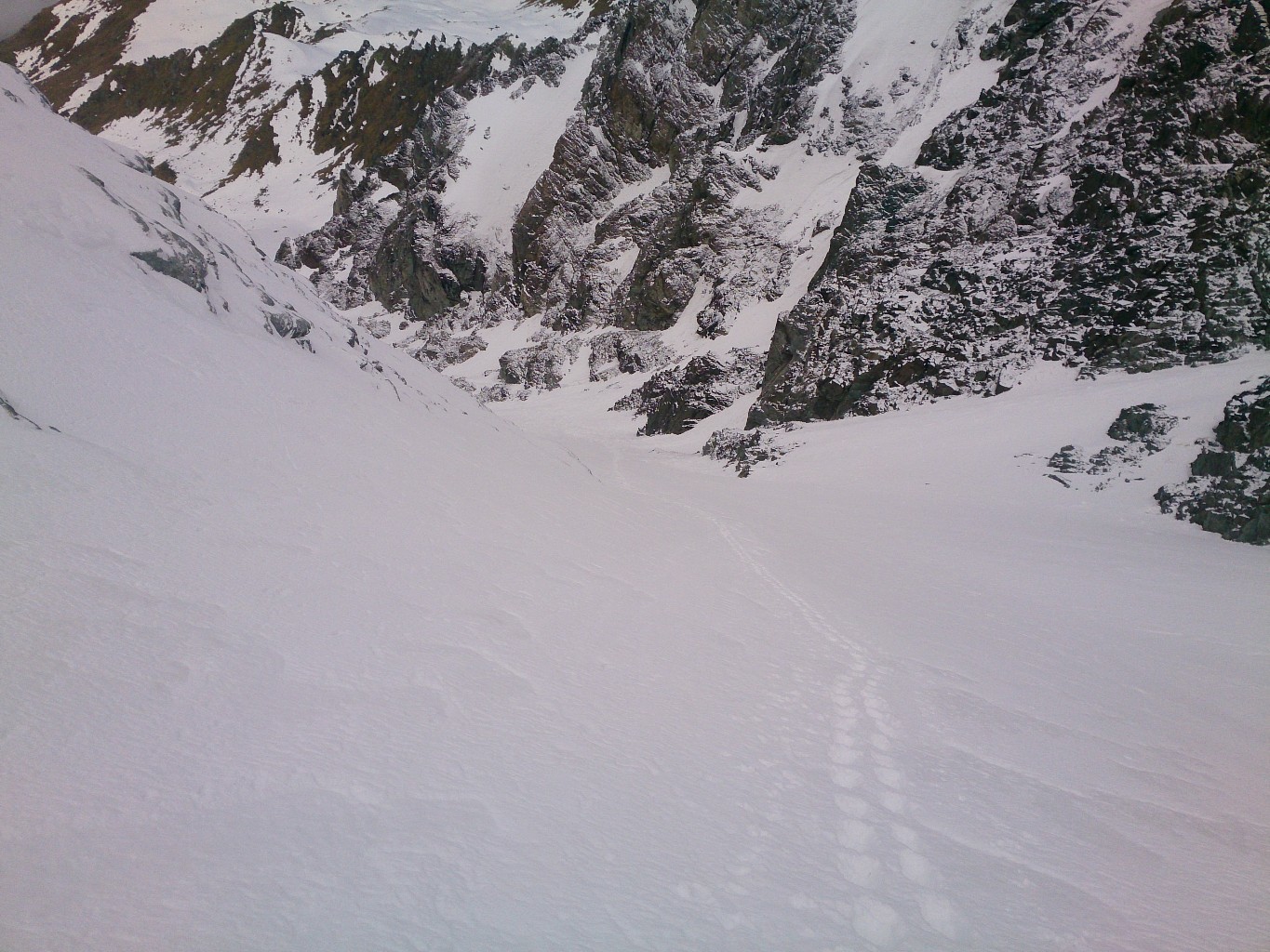 Sous le Glacier Pendant
