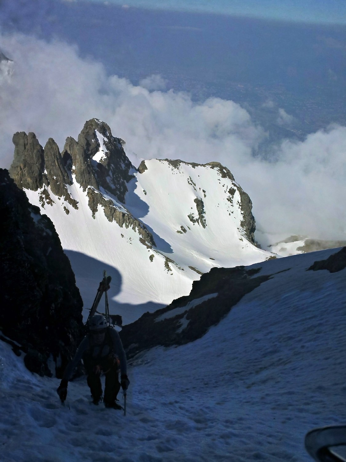 Sortie au dessus de la mer de nuage