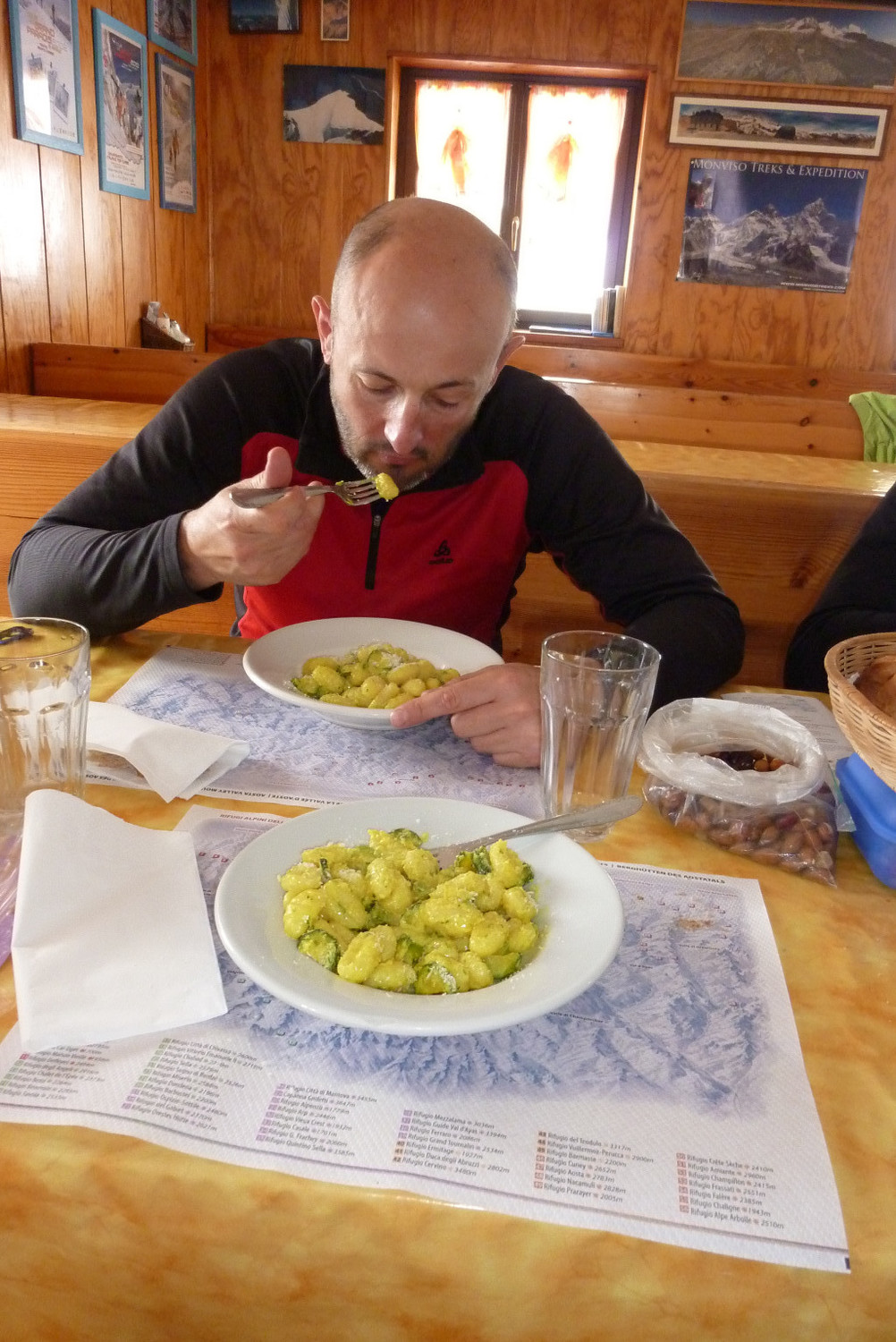 réconfort à Chabod : gnocchi, crème, safran, courgettes... une tuerie!