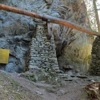 Traces de l'ancien bisse...