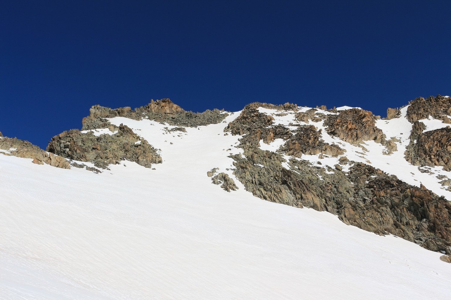 L'objectif est au bout de la bande de neige