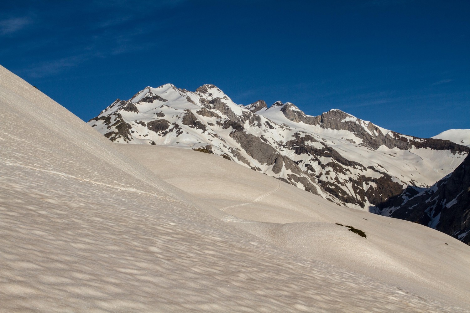 Dans la traversée avant la cabane de Lourde