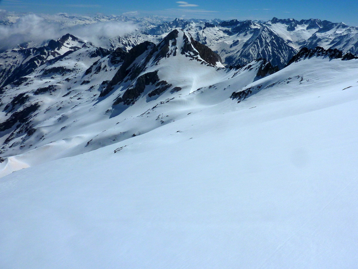 Début de descente sous le col Alfred