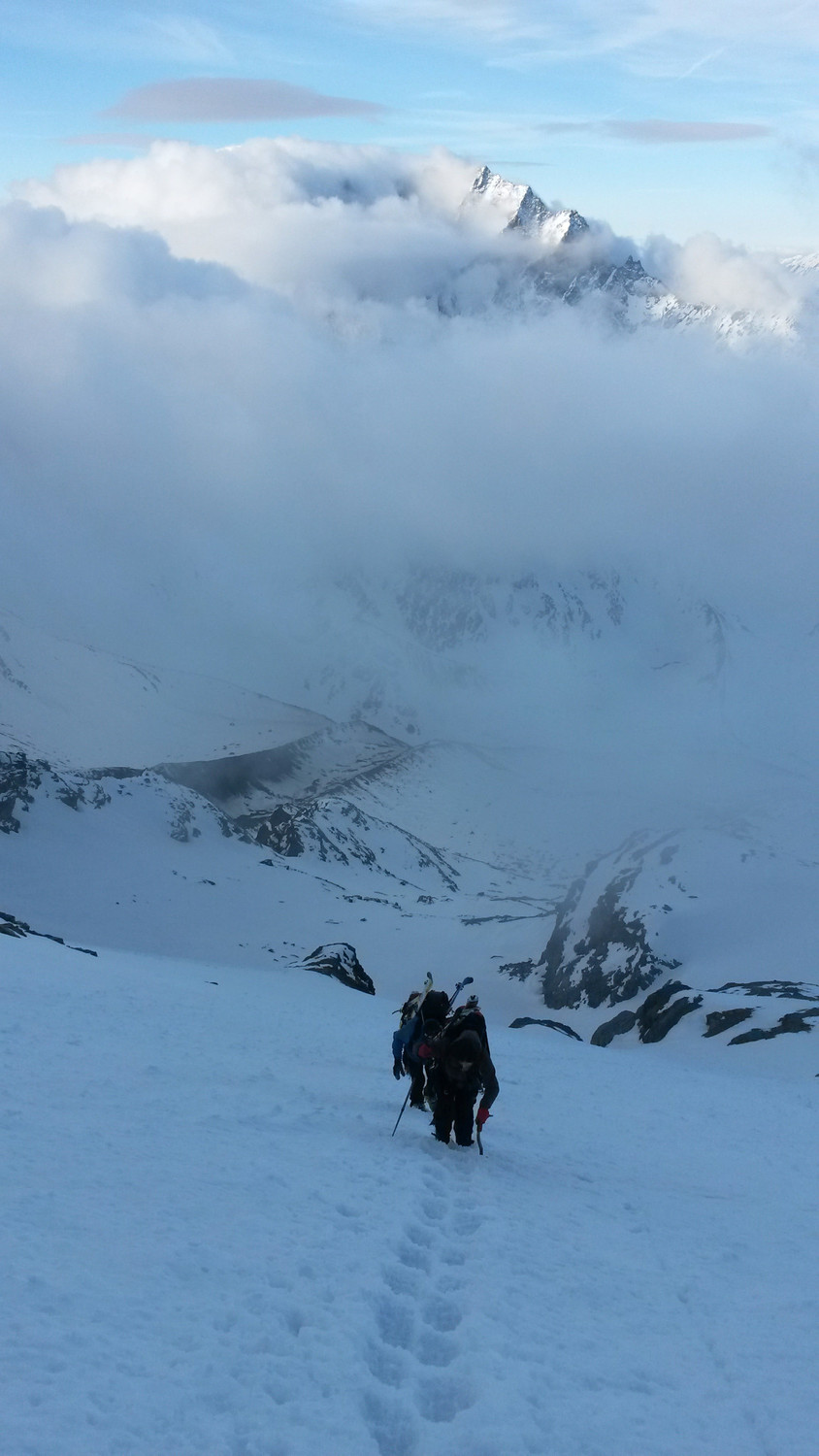 La monteé au Plateau du Couloir
