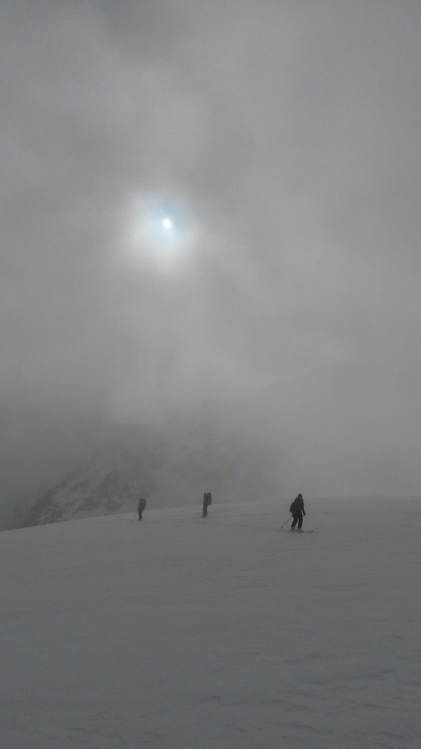 Brouillard sur le glacier du Mont Durand