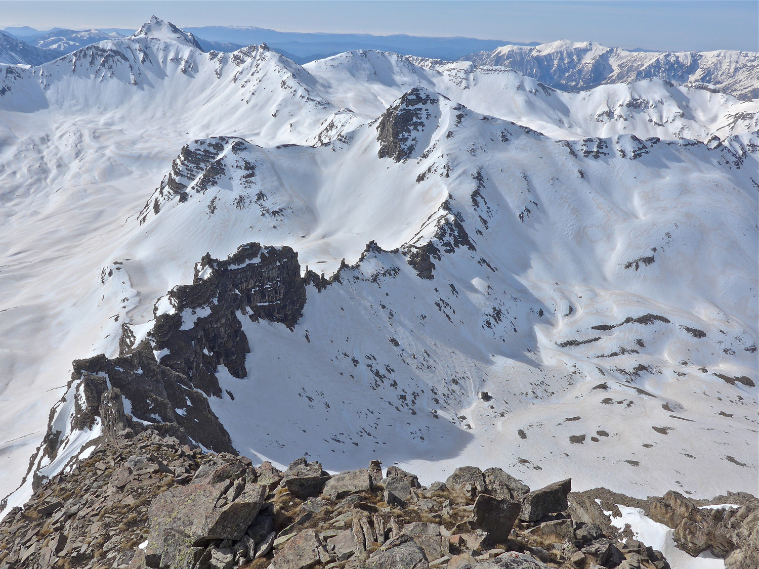Col de la Roche Trouée et le sommet de Gialorgues