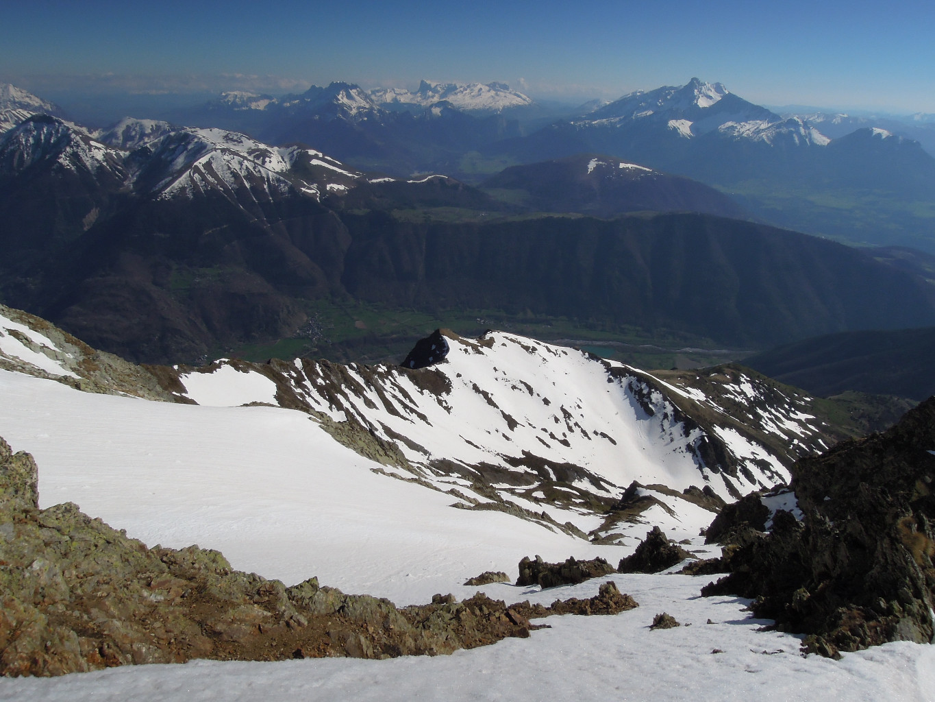 Vallée de Valbonnais, sur fond d'Obiou et Pic de Bure