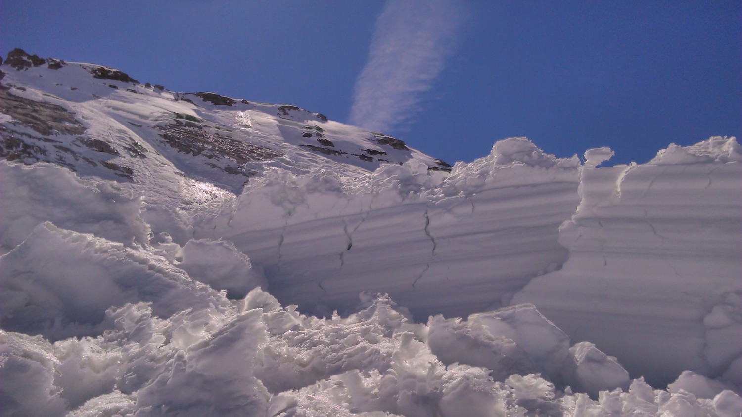 Avalanches provenant des Ayeres