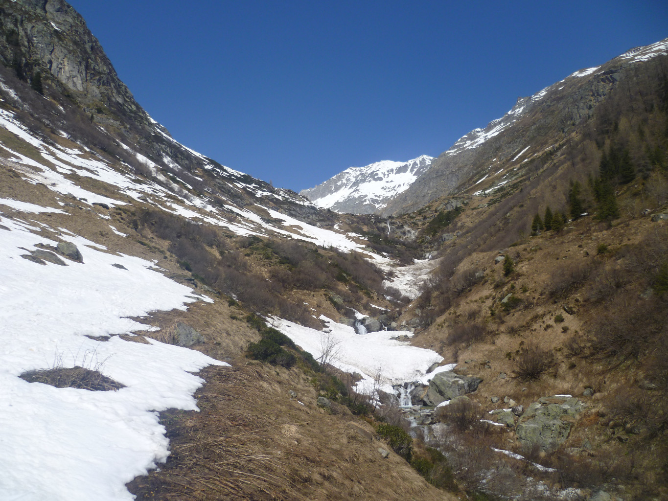 Déchaussage vers 1800m
