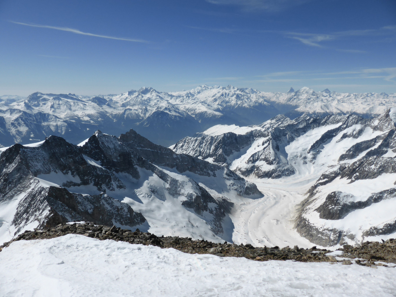 En direction de l'Oberaletschgletscher, d'où on vient...