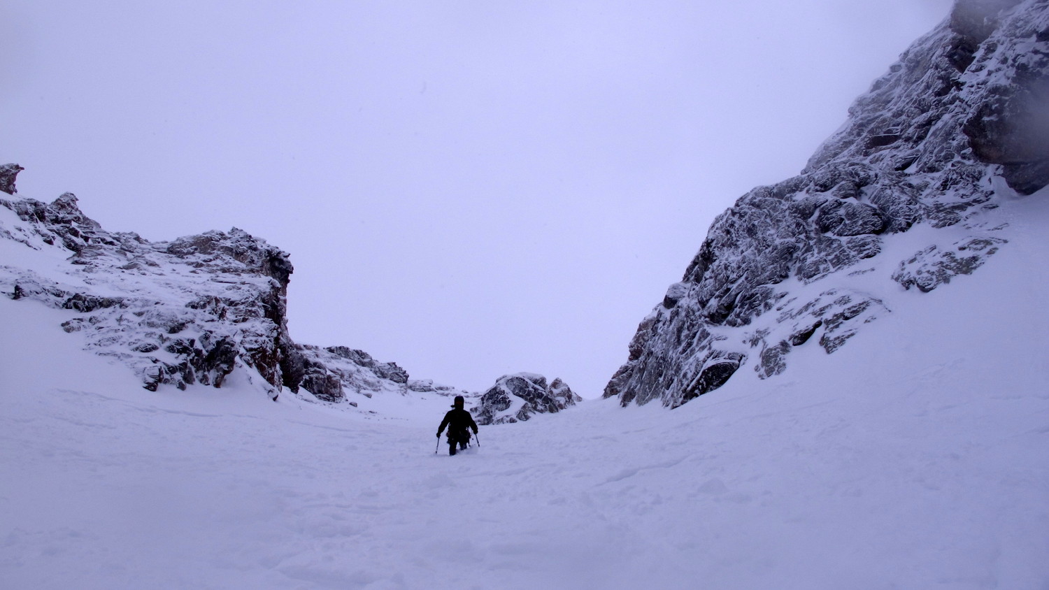 descente dans la grande cheminée