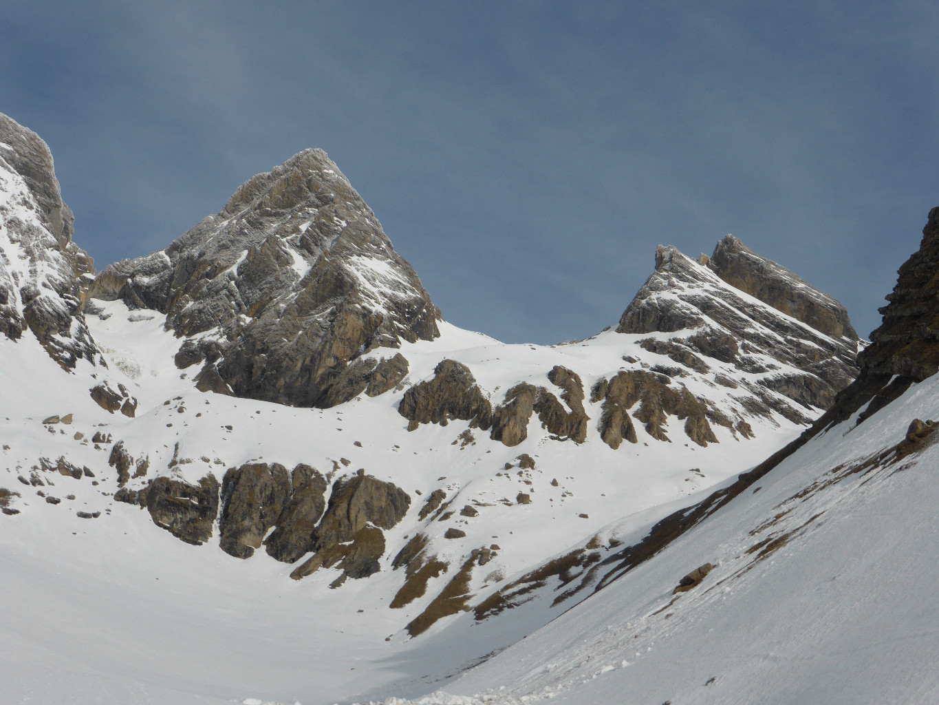 Vue sur l'itinéraire du col des Aiguilles d'Arves