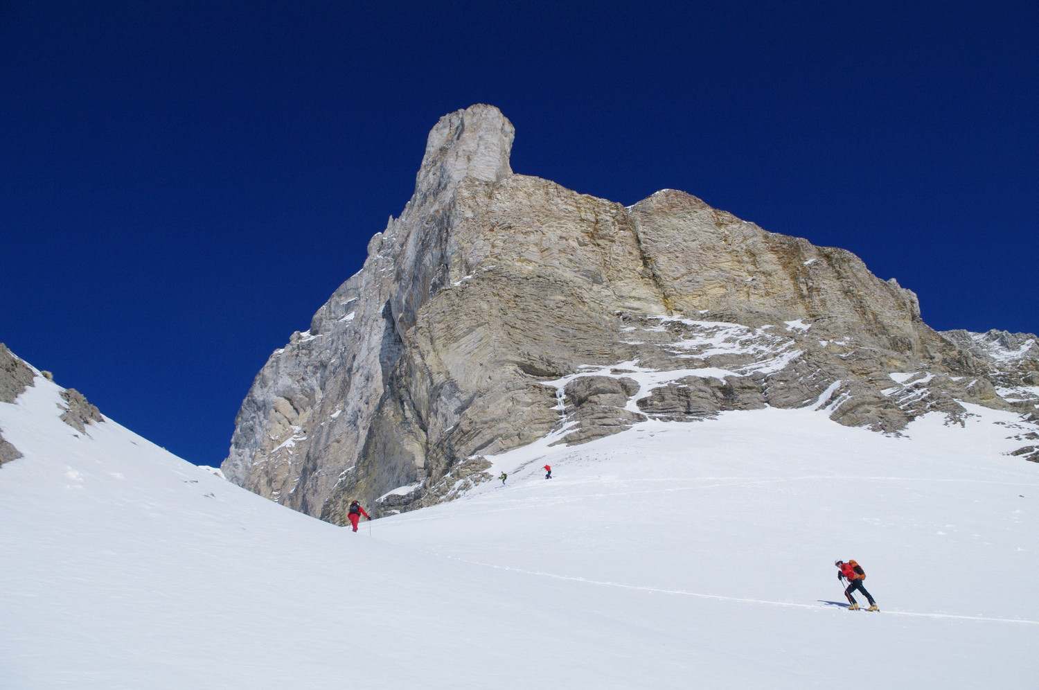 Retour à la crête entre les 2 vallons