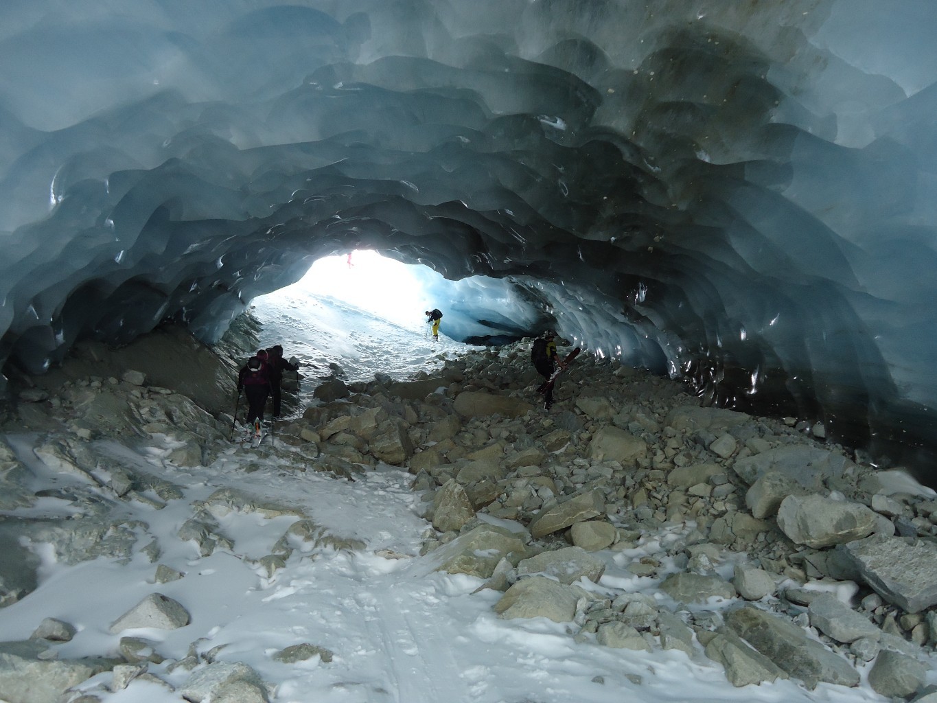 Monte Magro: verso l'uscita dal crepaccio