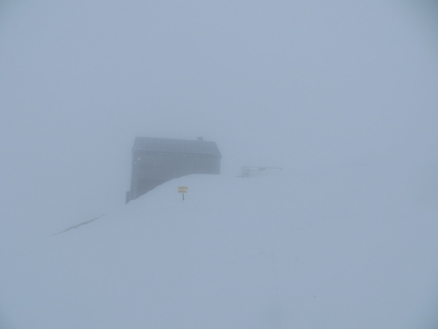 Hagener Huette (the winter part, there is another hut to the right which is only open in summer)