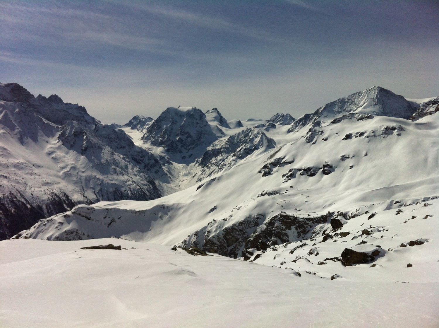 Panorama depuis la Cabane des Aiguilles Rouges