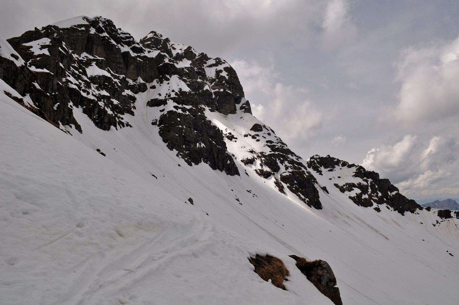depuis le col de la corne, le Grange