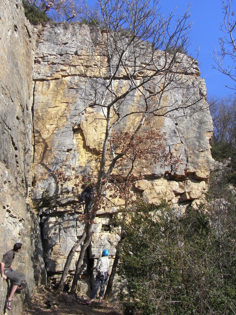 Hières-sur-Amby