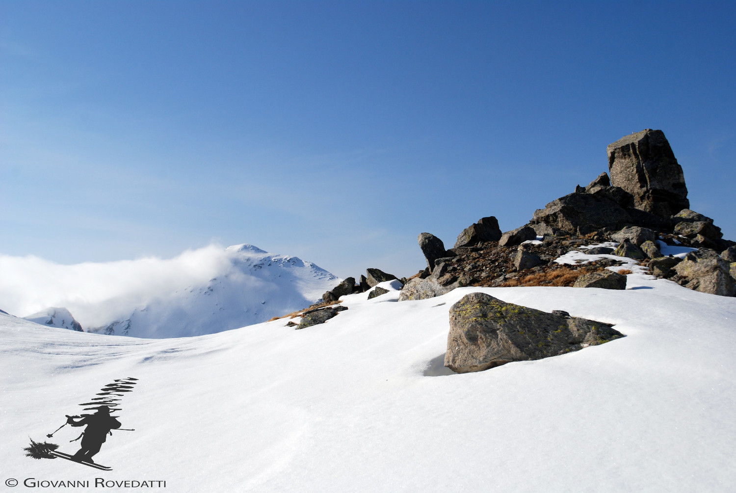 Lungo la salita al Pizzo Mater 3025m il Pizzo Groppera 2948m