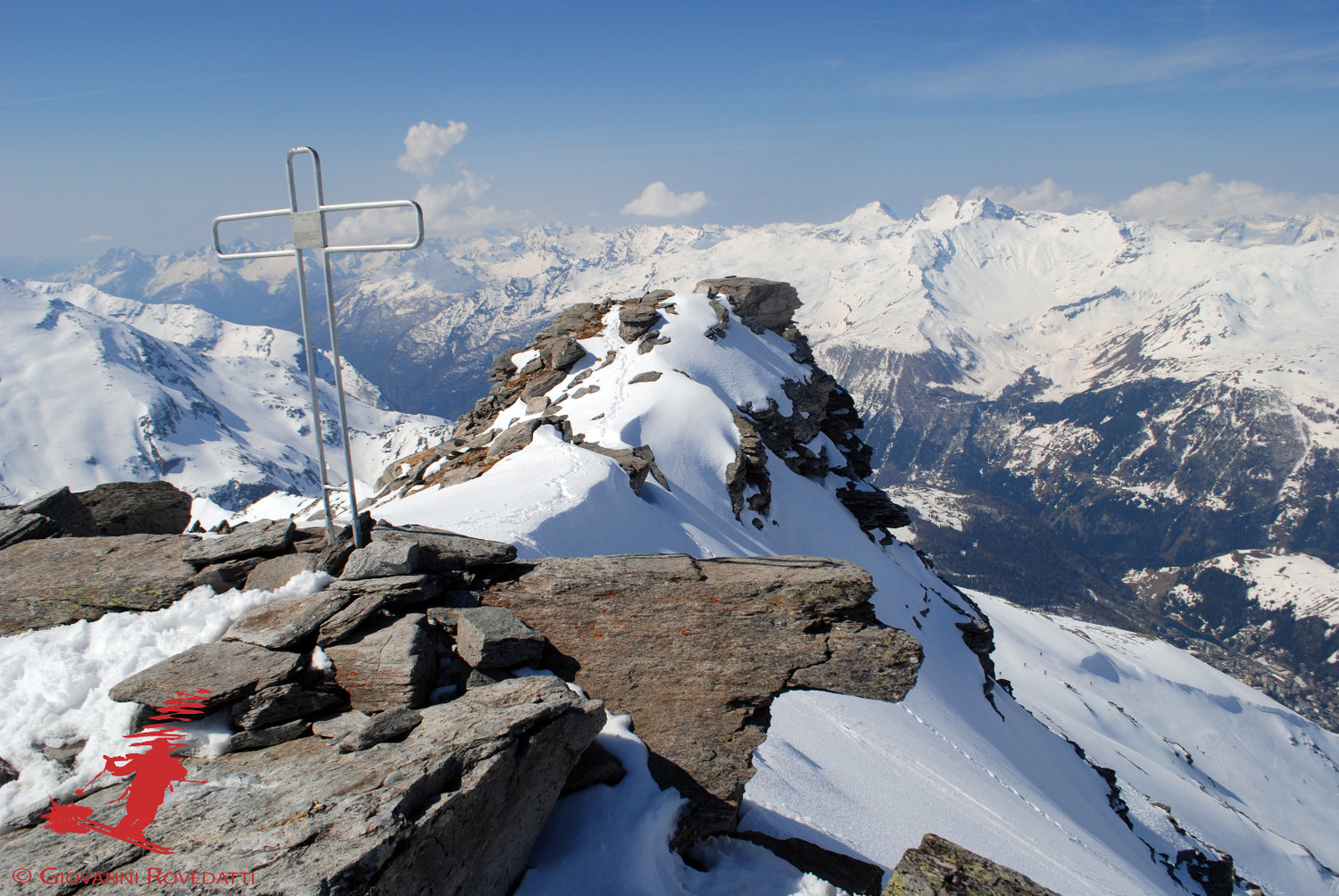 Croce di vetta al Pizzo Mater 3025m