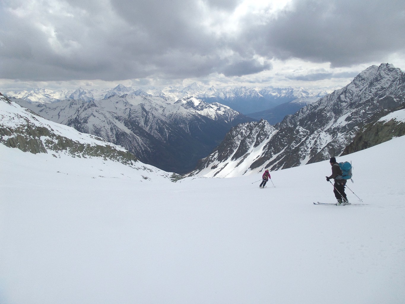 Par des combes jusqu'à l'alpage du Chardoney