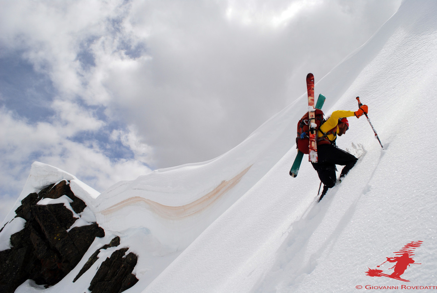 Roberto avanza a fatica per raggingere la cresta NE del Pizzo del Termine 2824m