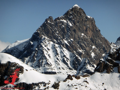 La parete SE della Cima Viola 3374m dal Il Sasso 2818m La parete SE della Cima Viola 3374m dal Il Sasso 2818m