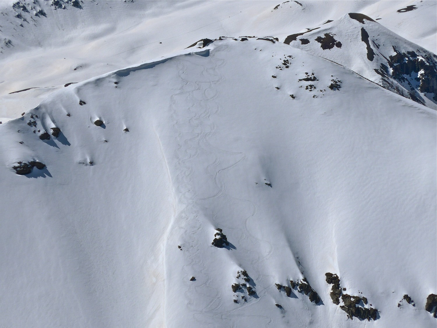 Descente de Pelousette vue de la Tête de Pelouse.
