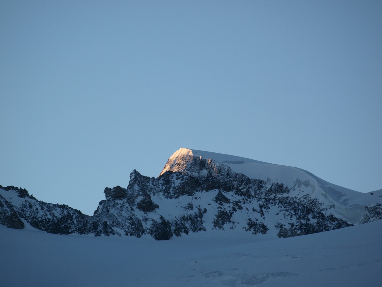 Lever de soleil sur le Pigne