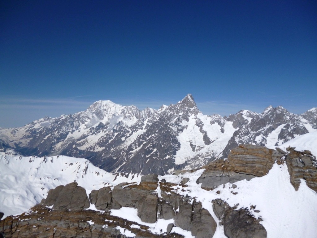 Panorama de rêve au sommet (ici, Mt Blanc et Grandes Jorasses)