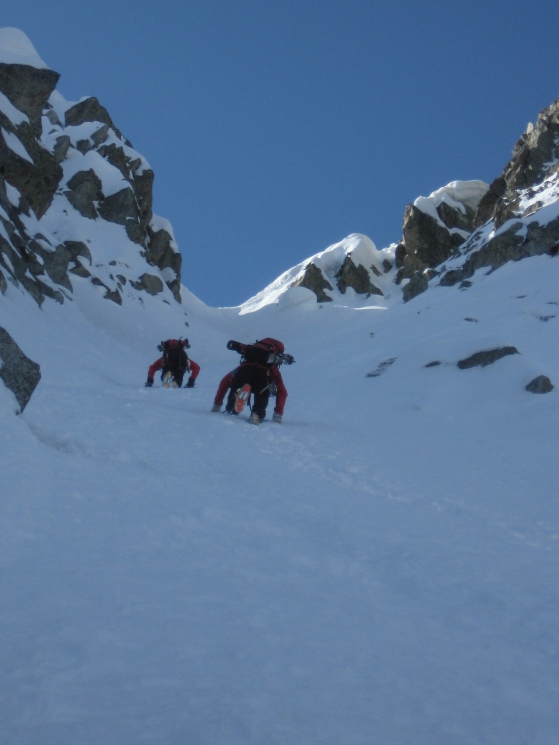 Salendo nel Canalino Faustinelli