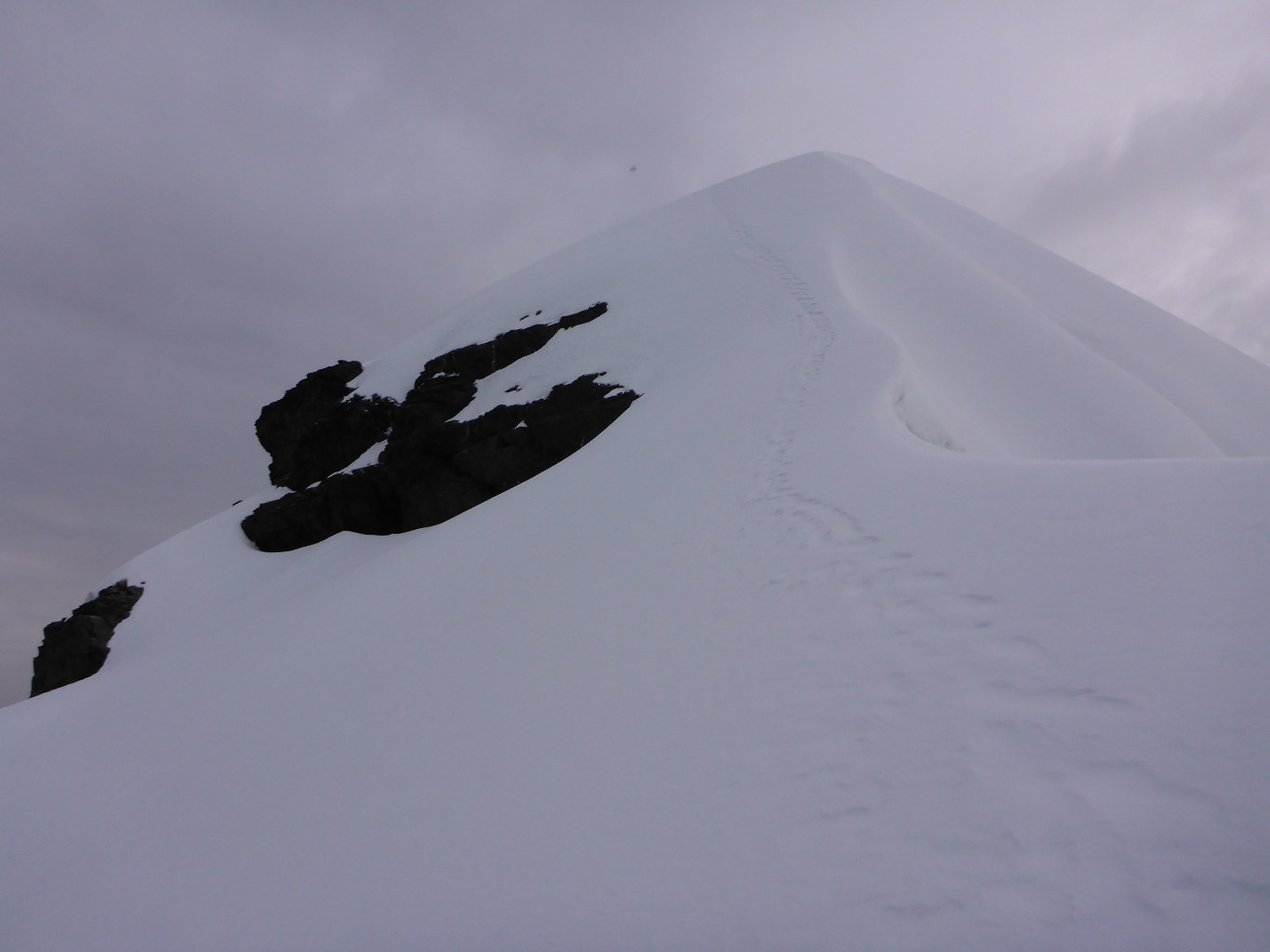 PequenoAlpamayo_arete