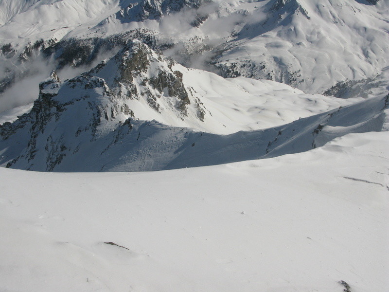 du sommet arete E