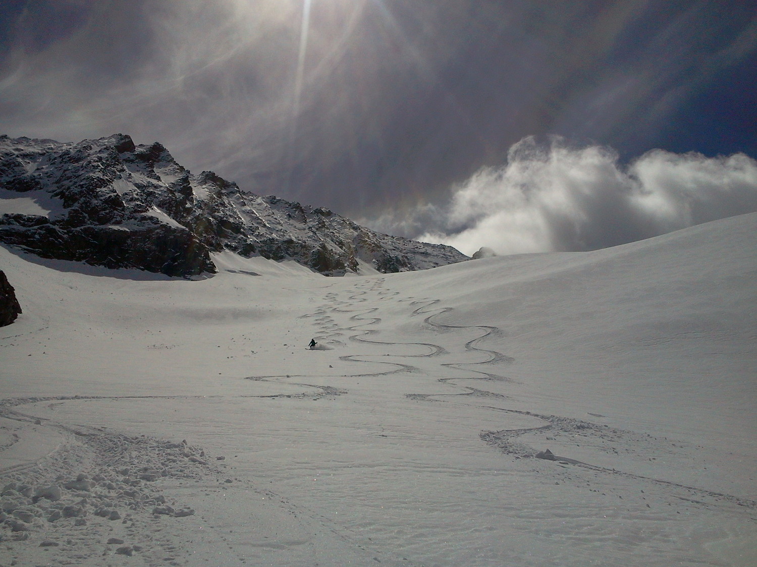 Neige pas si pire.... ravis d'avoir les skis avec nous....