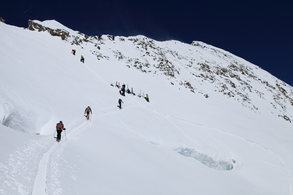 Deposito sci e cresta finale