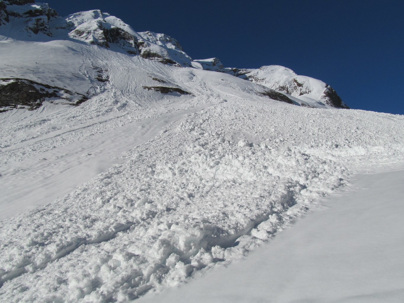 valanghe sopra la gola dei Sabbioni