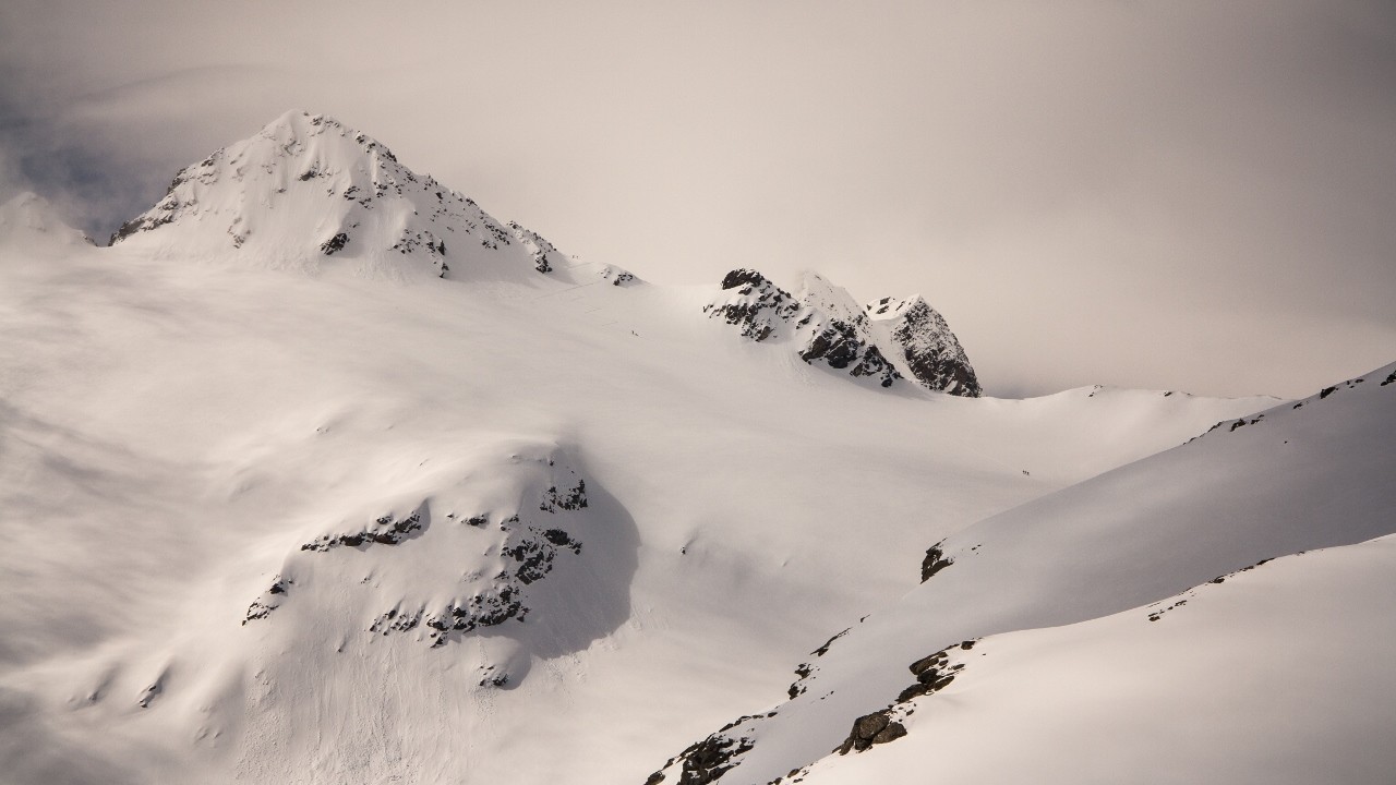 Pizzo Ferrè e prime nuvole