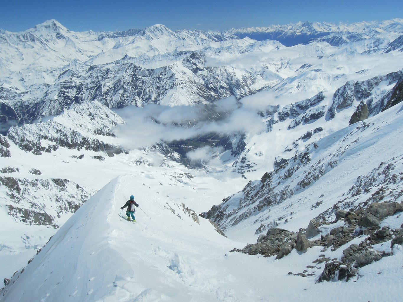 On rejoint le couloir sur la droite par cette épaule