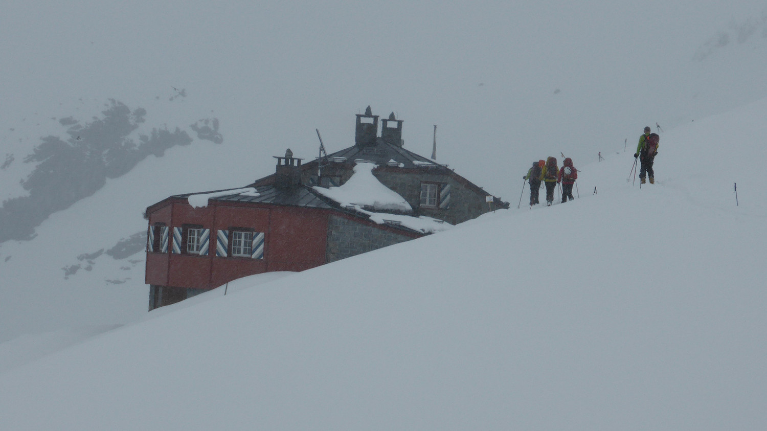 Cabane Coaz en vue