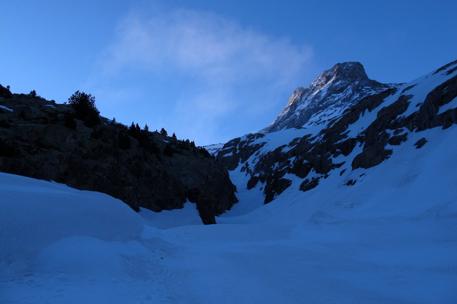 Montée dans le Rio Vallibierna