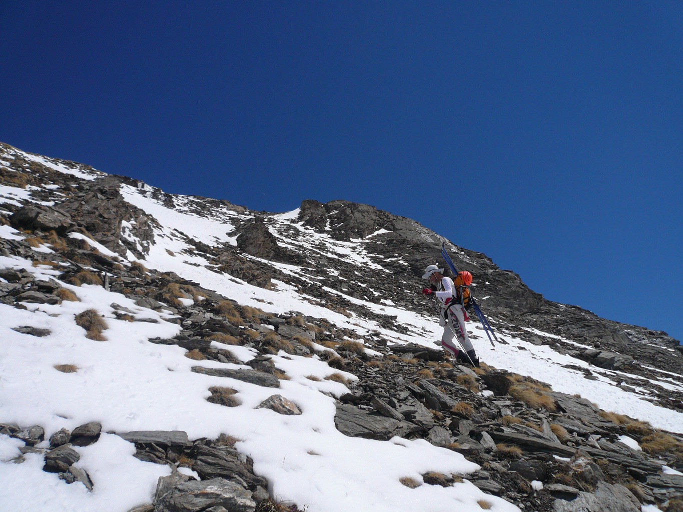 Remontée à la Pointe du Clôt: y'a pas de la neige partout