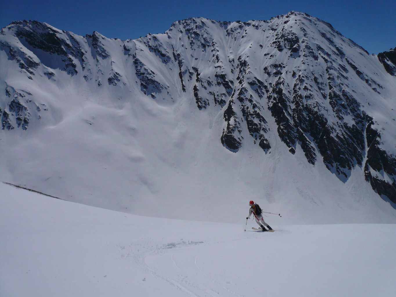 Descente Pointe du Clôt devant Bramanette et Notaire