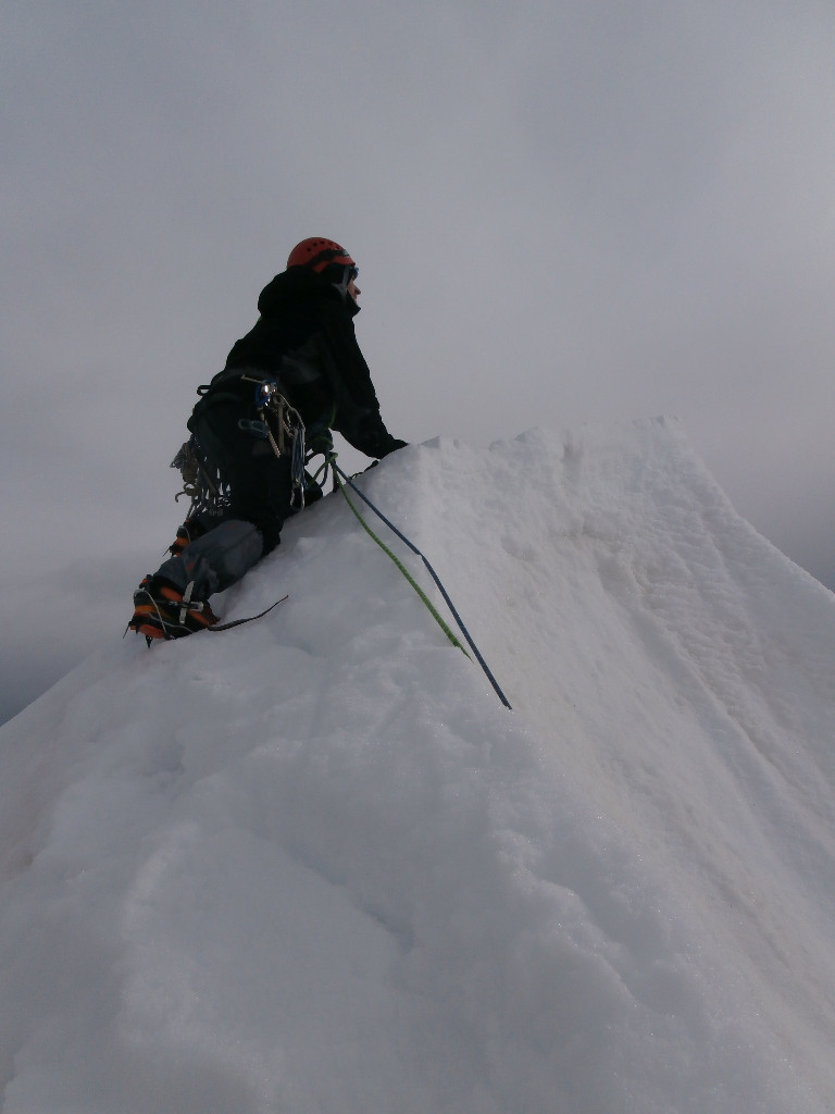 Jean Seb sur la crête en neige